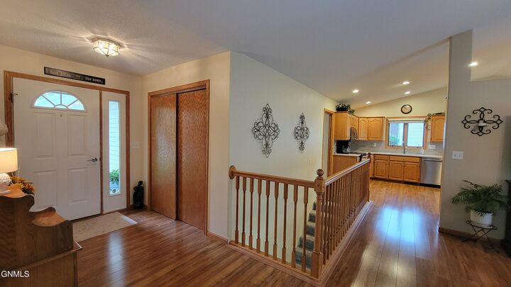 Property Photo: 2515 Sharps Place ND 58503