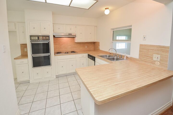 Property Photo:  15802 Fox Springs Drive  TX 77084 