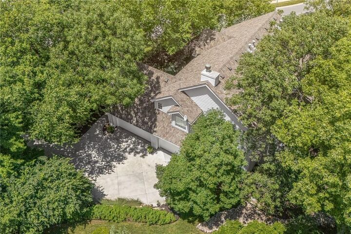 26266 W 110th Terrace  Olathe KS 66061 photo