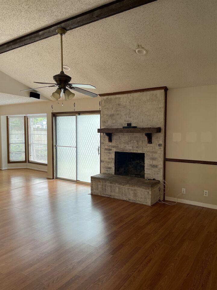 Property Photo:  1506 Bowie Drive  TX 75701 