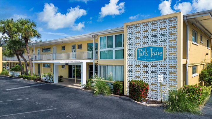 2155 Wood Street 6A  Sarasota FL 34237 photo