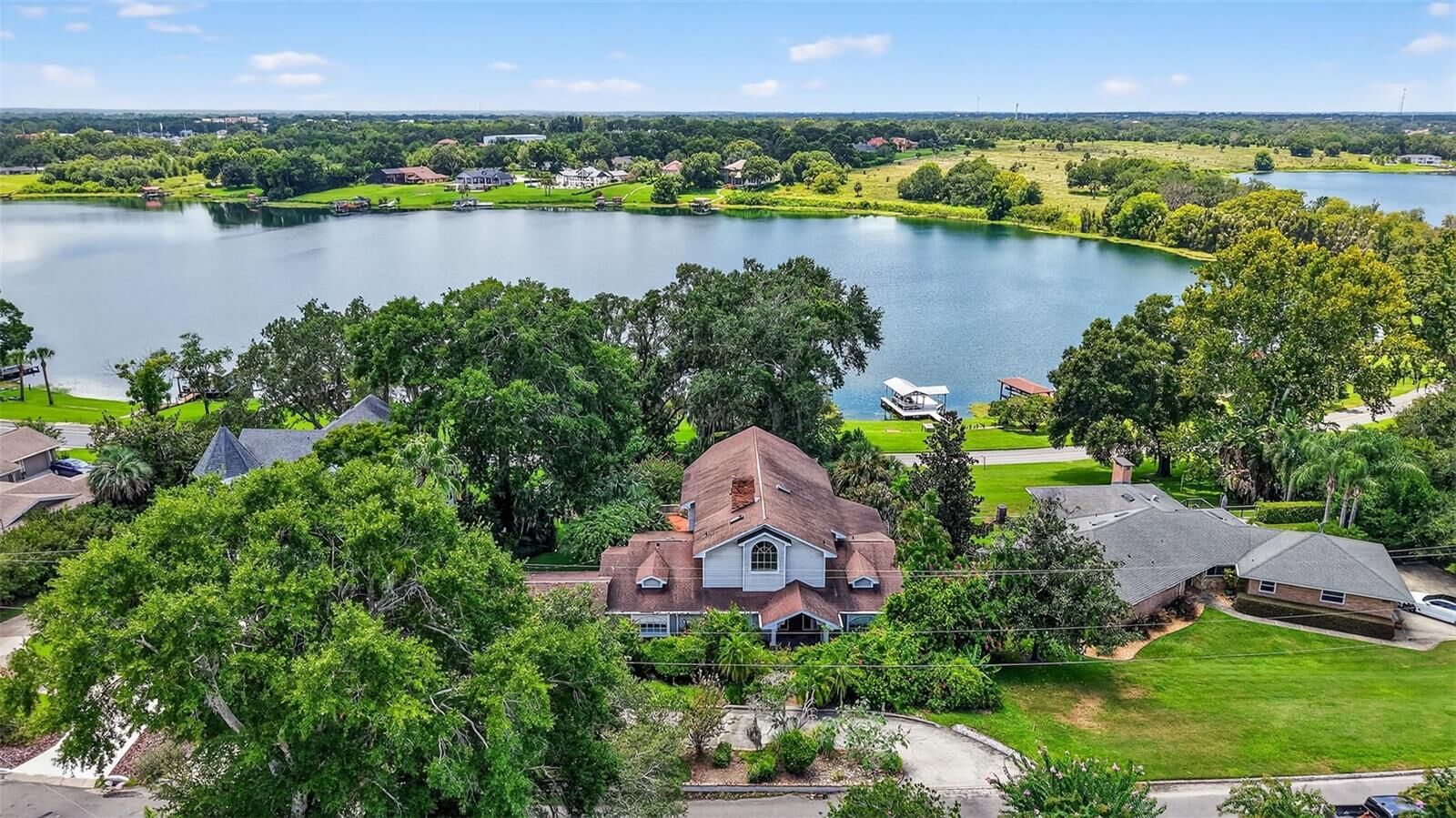 Property Photo:  2450 Topping Place  FL 32726 