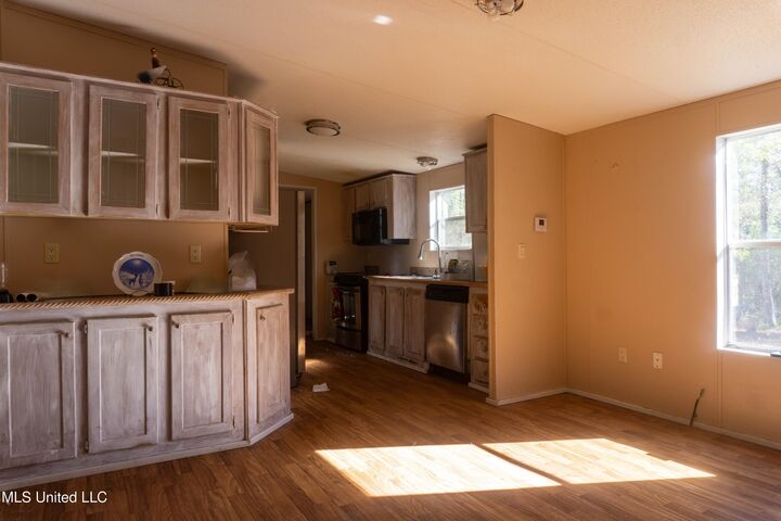 Property Photo:  17220 Old Kelly Road  MS 39565 