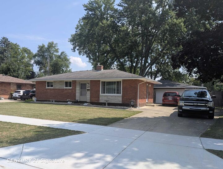 Property Photo: 5177 Durwood Drive MI 48473