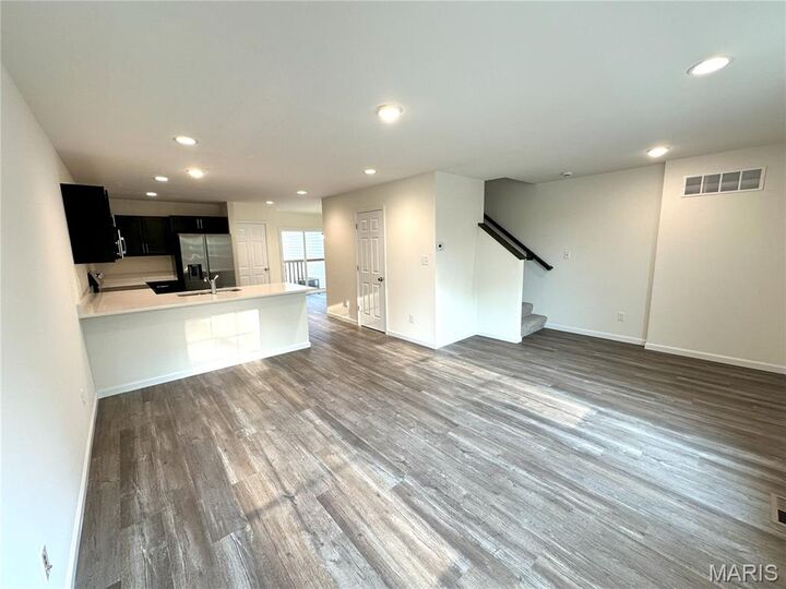 Property Photo: 328 Fall Harvest Pkwy MO 63385