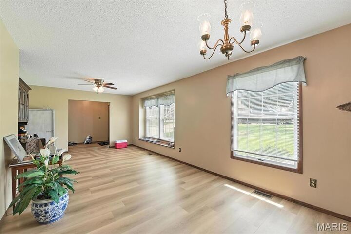 Property Photo:  5827 Bridleford Lane  MO 63129 