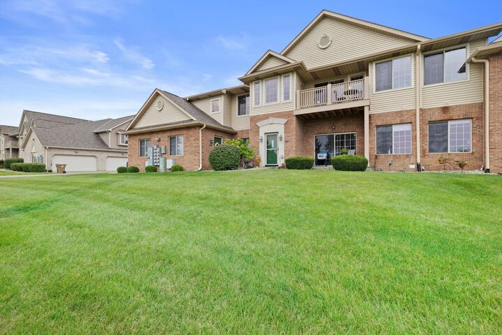 6914 53rd St 47  Kenosha WI 53144 photo