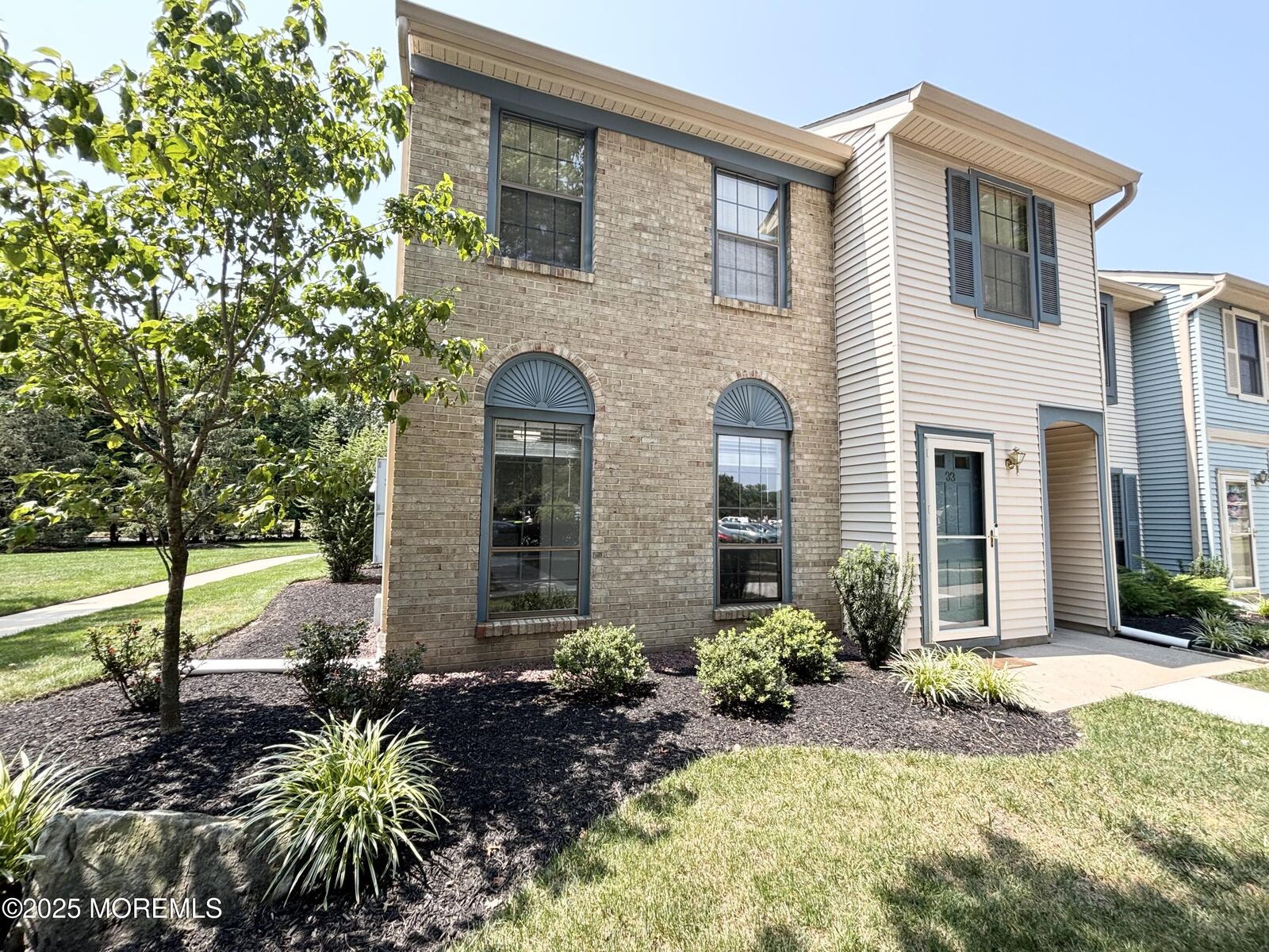 Property Photo:  33 Wyndham Place  NJ 08691 