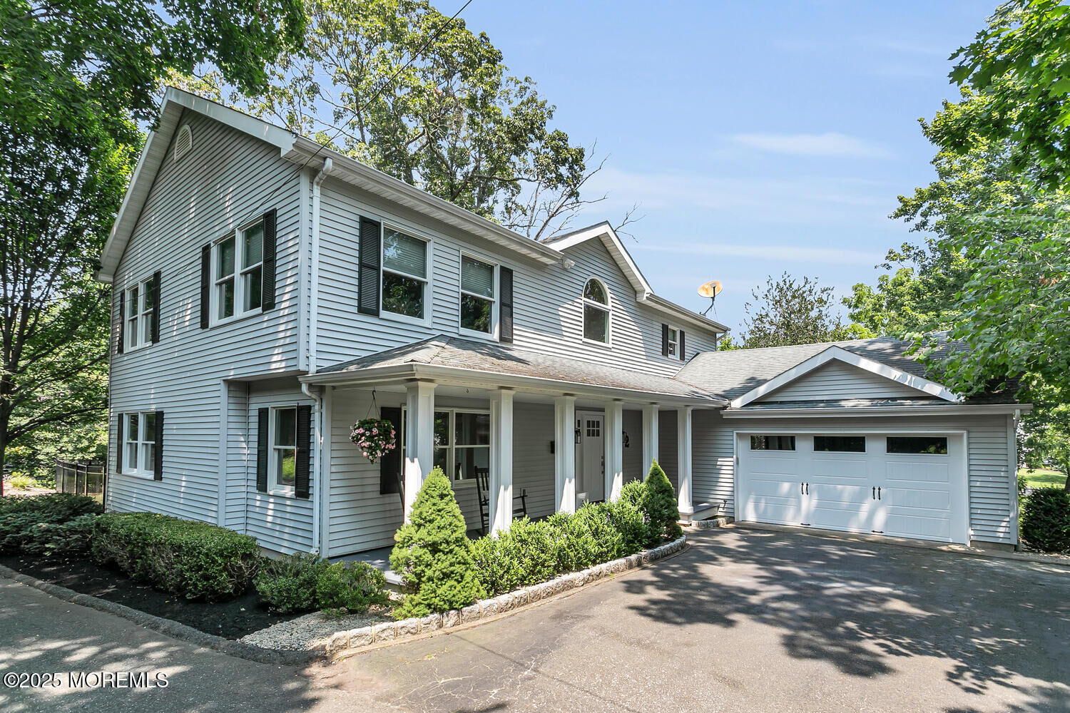 Property Photo:  2 Crozier Court  NJ 07704 