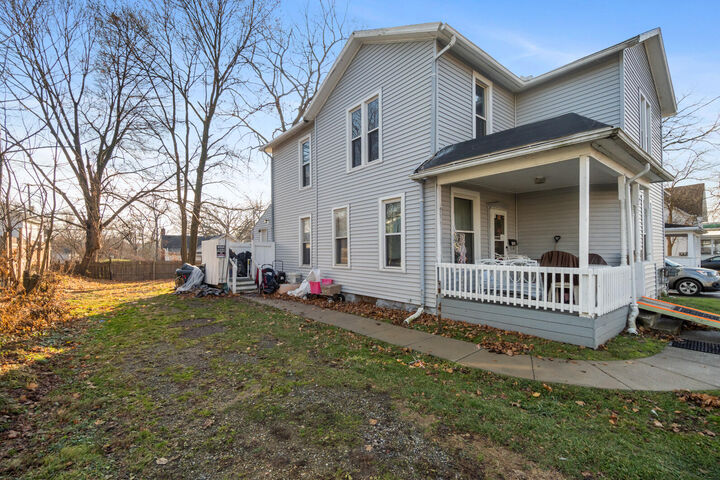 Property Photo: 719 W Ganson Street MI 49201