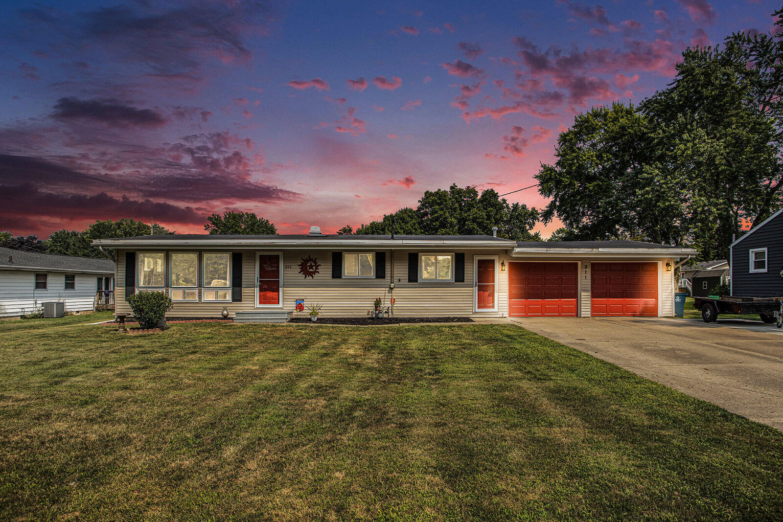 Property Photo: 211 Pepperidge Lane MI 49015