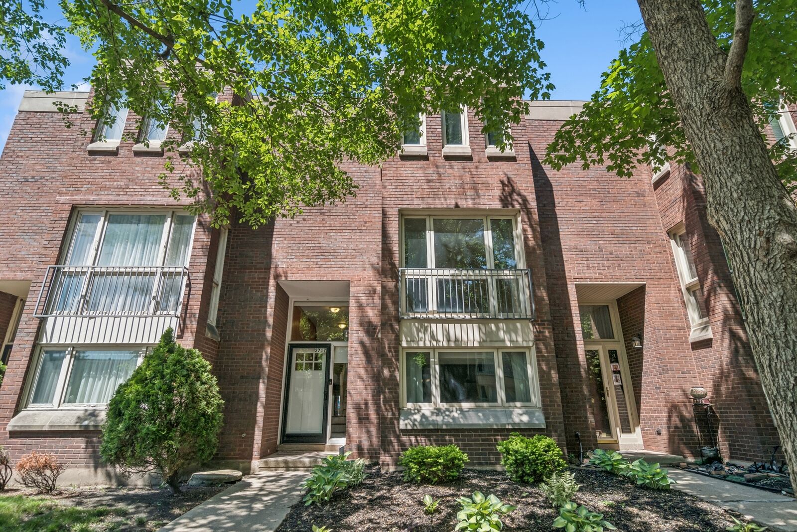 Property Photo: 2717 S Michigan Avenue IL 60616