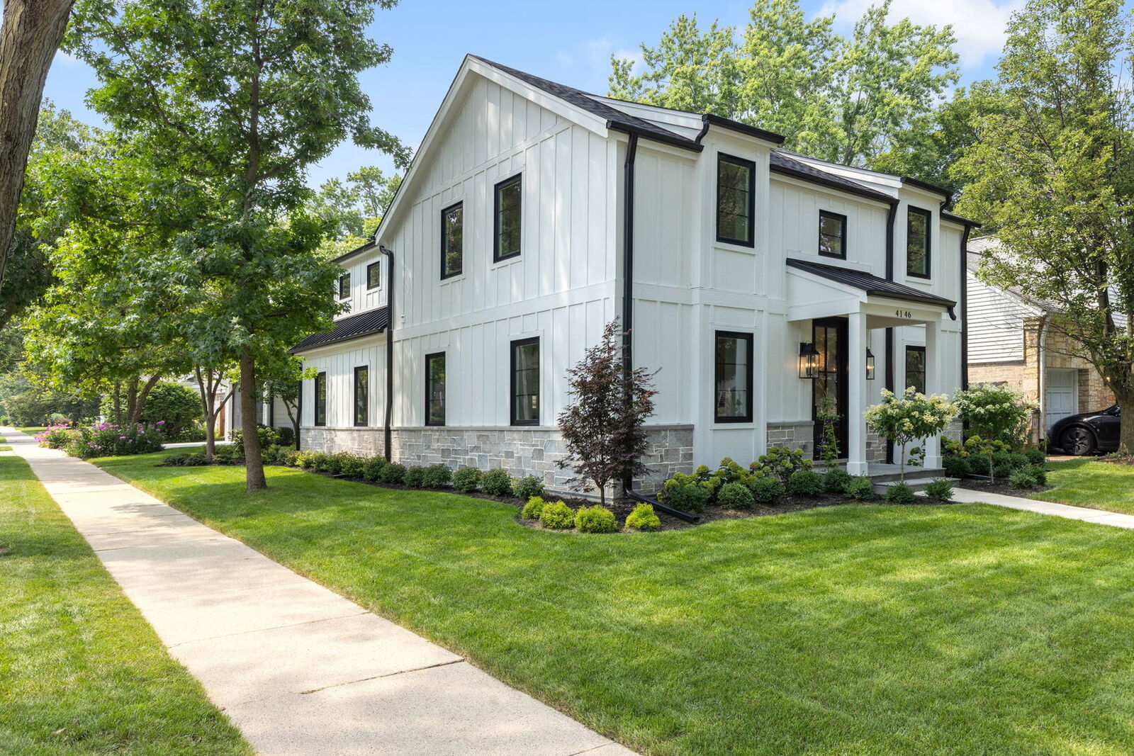 Property Photo:  4146 Howard Avenue  IL 60558 