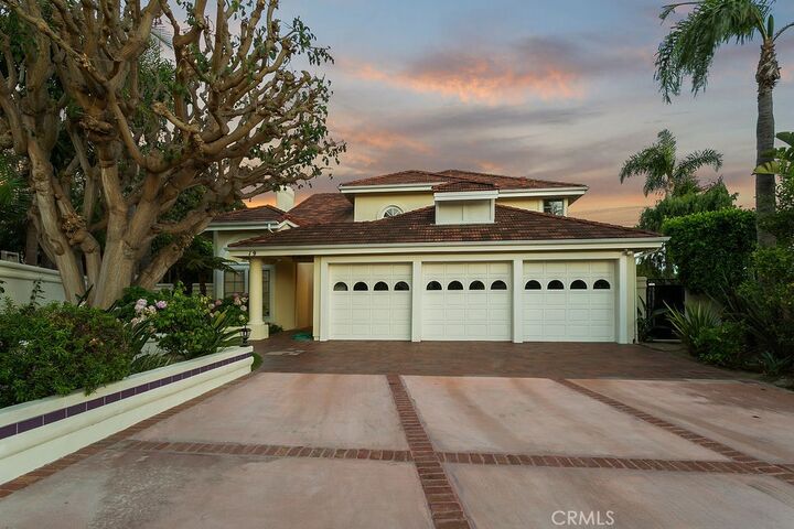 Property Photo:  19 Harbor Pointe  CA 92625 