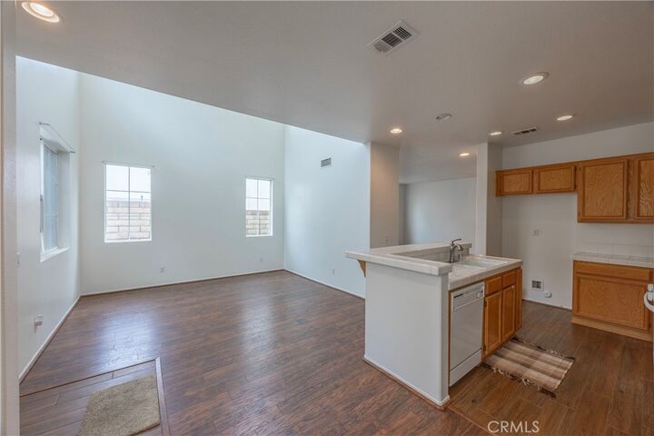 Property Photo:  1120 N Solano Privado A  CA 91764 