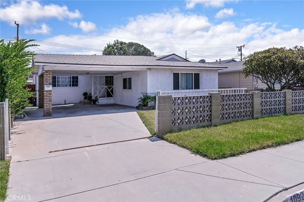 Property Photo:  10926 Corby Avenue  CA 90650 