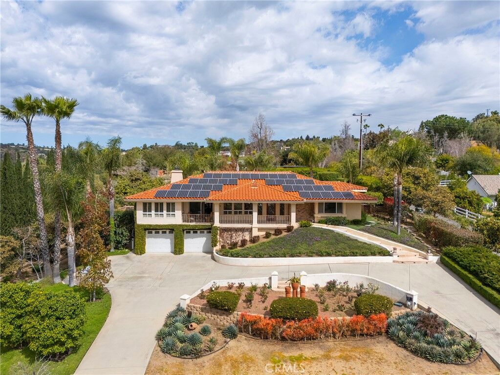 Property Photo:  2740 Los Alisos Drive  CA 92028 