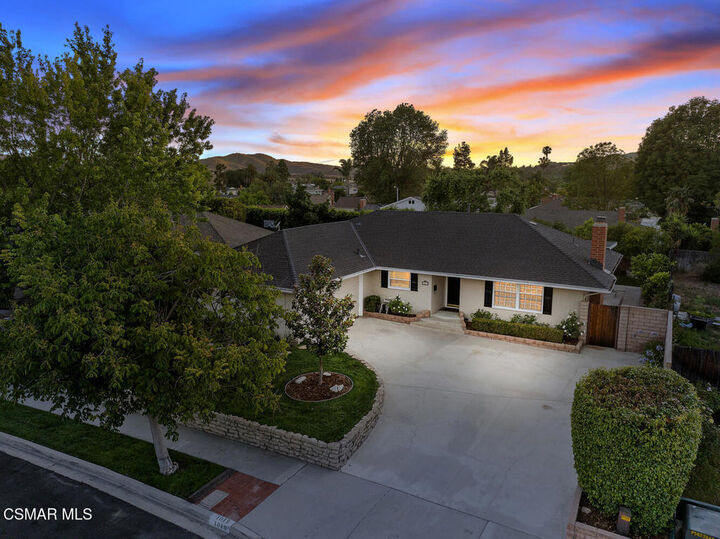 Property Photo:  1019 Riopelle Court  CA 91320 