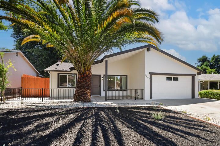 Property Photo:  7852 Beaupre Way  CA 95610 