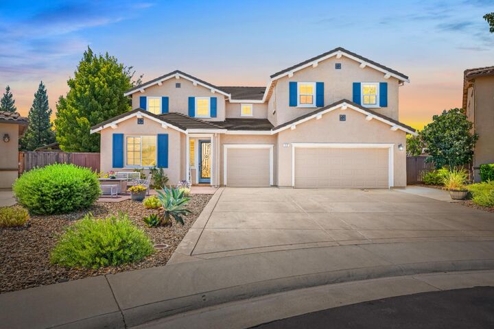 Property Photo:  117 Arundel Court  CA 95747 