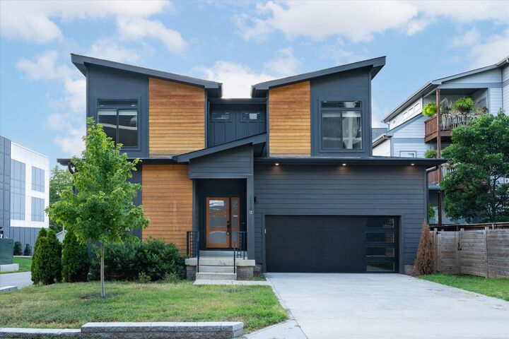 1710B Nassau St  Nashville TN 37208 photo