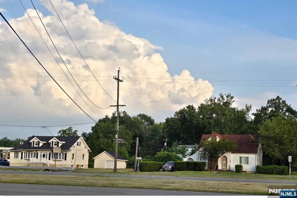 Property Photo:  584-588 US Highway 46  NJ 07004 