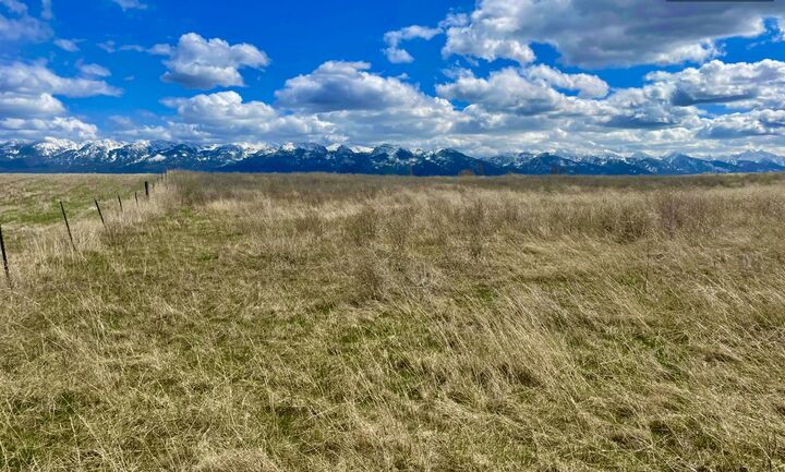 Property Photo: 38396 Broken Wheel Road MT 59860