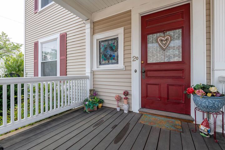 Property Photo:  20 Abbott Street  NH 03064 