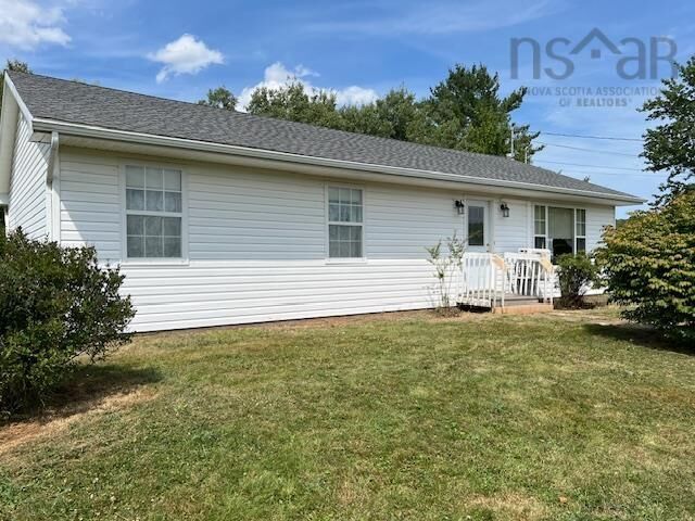 Property Photo: 1064 Highway 2 NS B0N 1C0