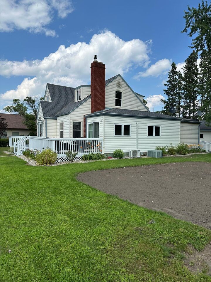 Property Photo: 700 Park Avenue S MN 56470