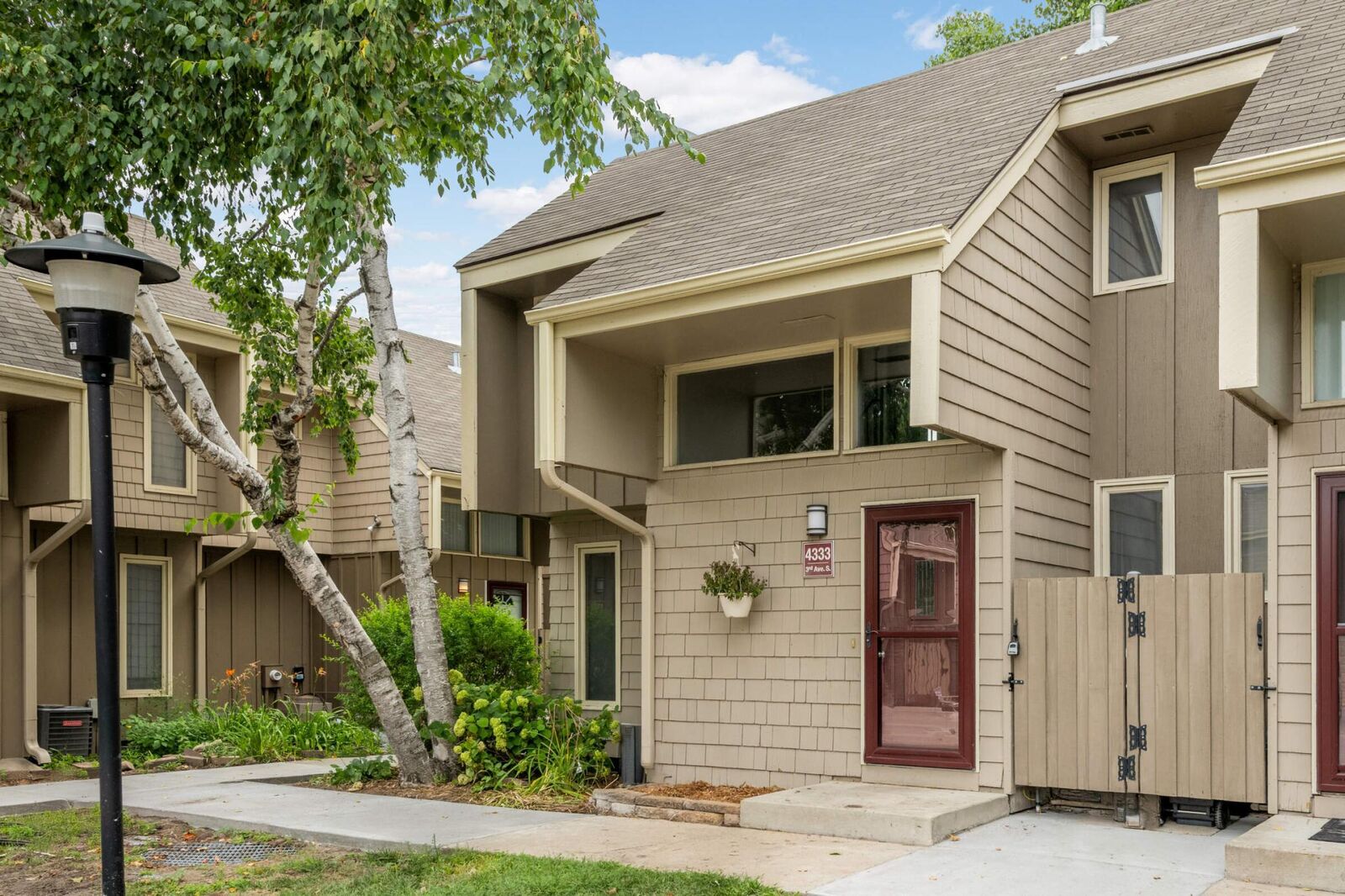 Property Photo:  4333 3rd Avenue S  MN 55409 