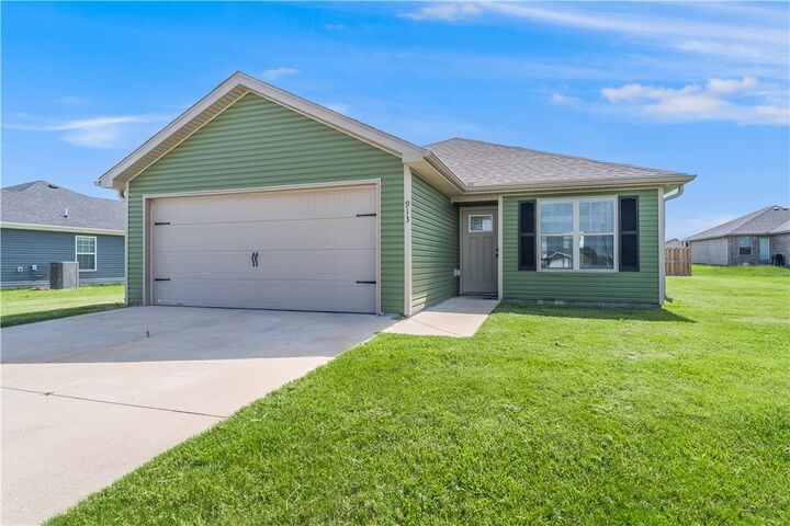 913 S Parrot Lane  Siloam Springs AR 72761 photo