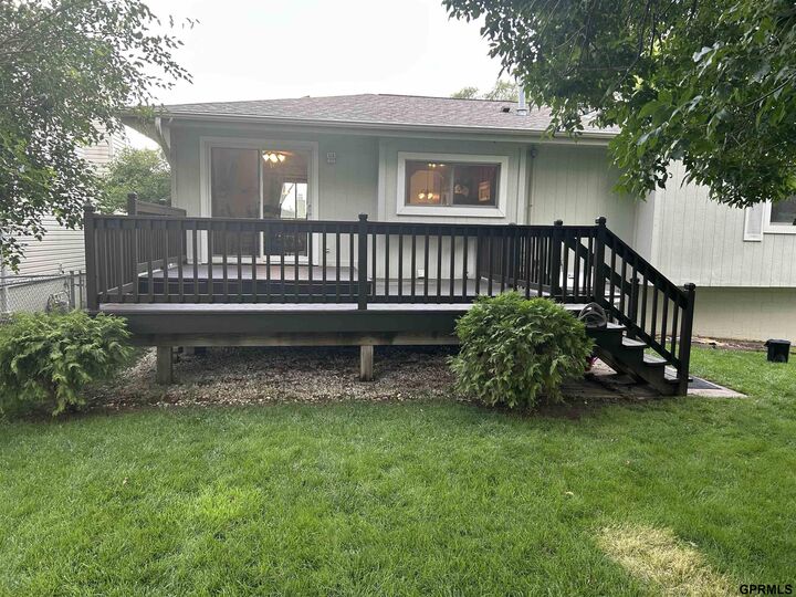 Property Photo:  6335 N 115th Avenue Circle  NE 68164-1423 
