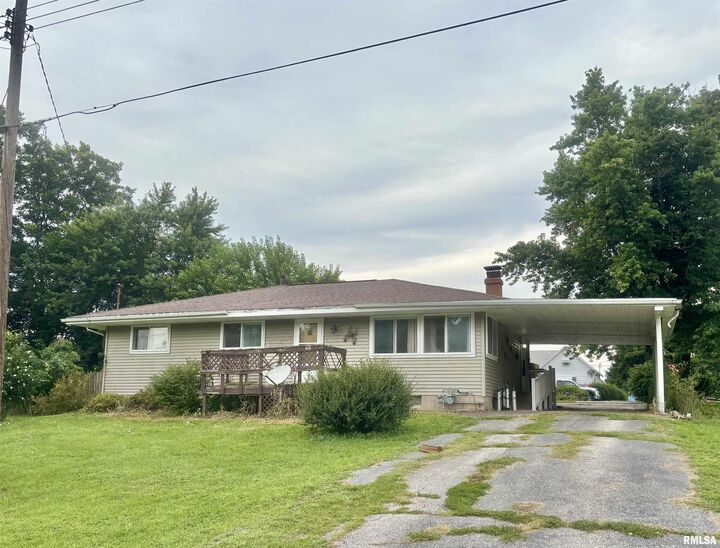 Property Photo: 608 W Avenue G Avenue IL 61542