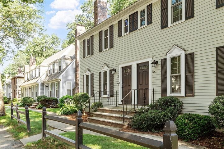 Property Photo:  413 Wellman Ave 413  MA 01863 