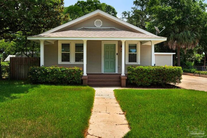 10 N G St  Pensacola FL 32502 photo