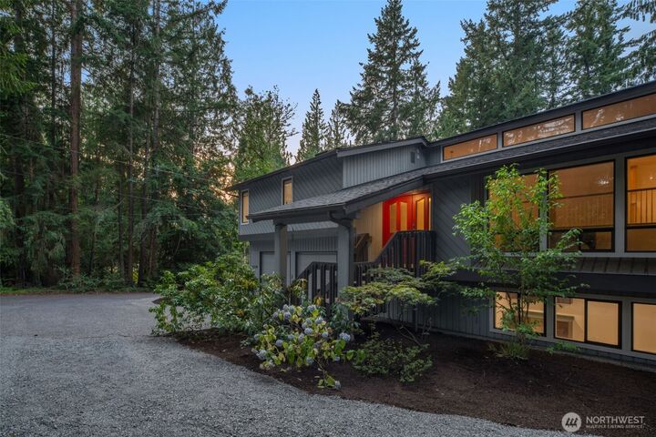 Property Photo: 21812 SE 28th Street WA 98075