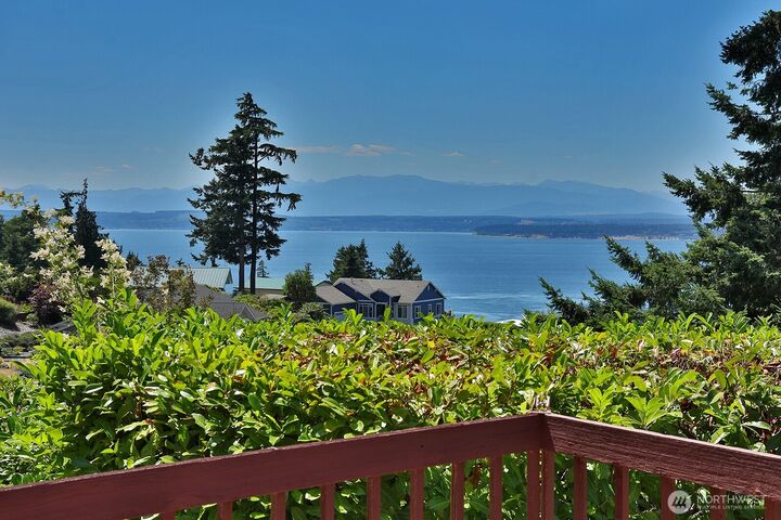 381  Susana Drive  Freeland WA 98249 photo