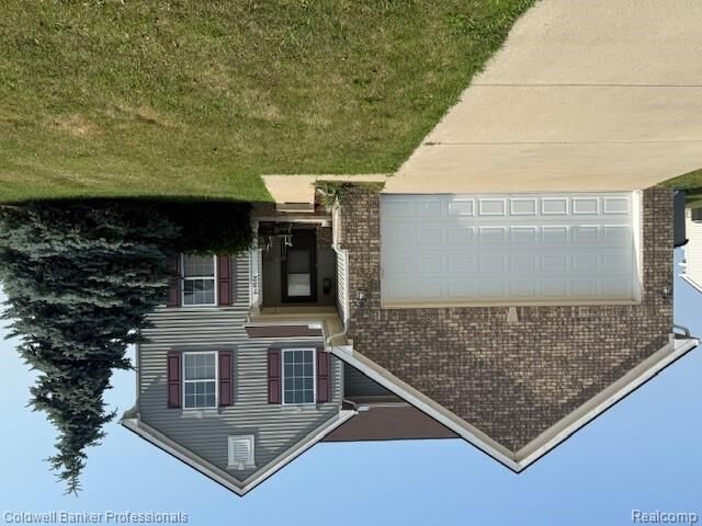 Property Photo: 732 Sommersby Street MI 48131