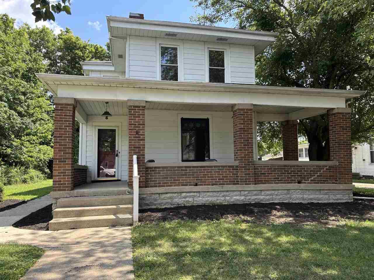 Property Photo:  1616 N Eastern Avenue  IN 47331 