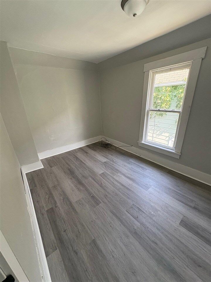 Property Photo:  318 N 21st Street  IN 47374 