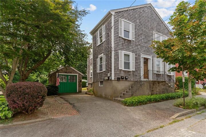 10 Prospect Street  Bristol RI 02809 photo