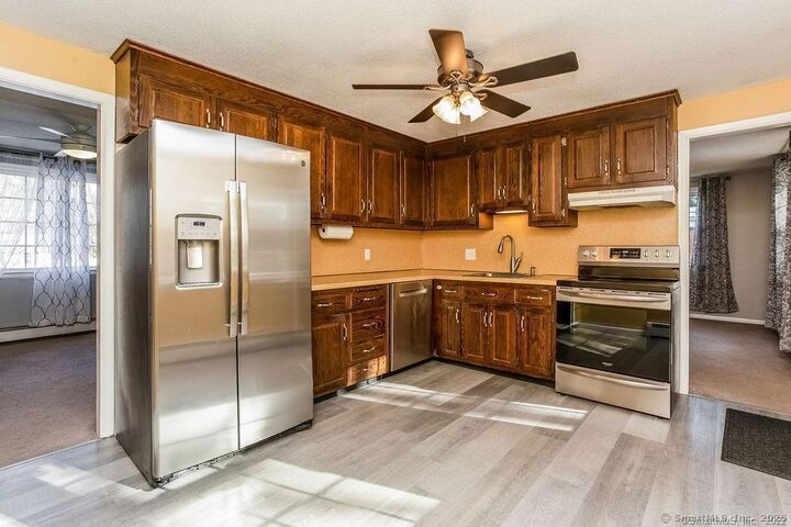 Property Photo:  150 Long Hill Drive  CT 06033 