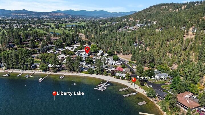 Property Photo: 208 S Neyland Rd 29 WA 99019