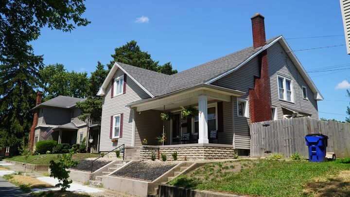 Property Photo:  69 7th St  OH 45601 