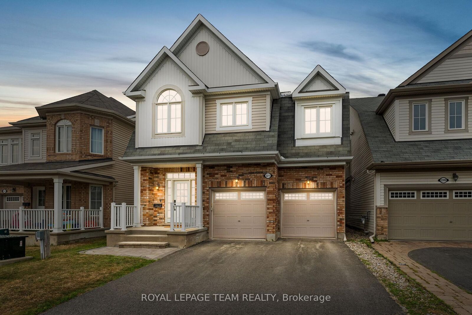Property Photo:  2211 Watercolours Way  ON K2J 5J8 