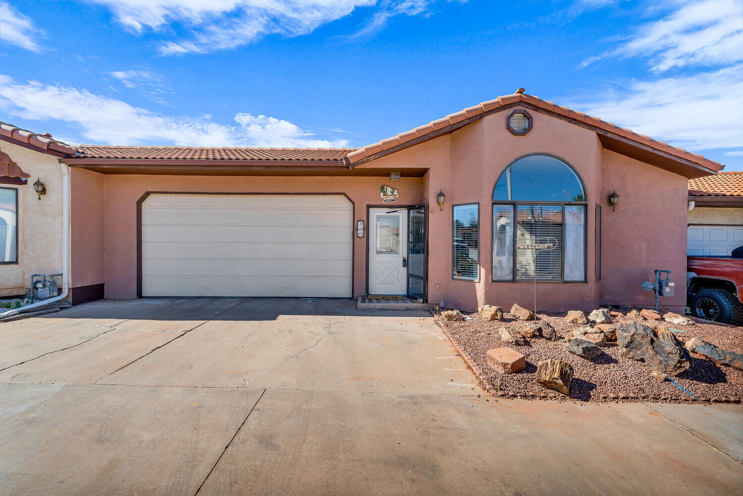 Property Photo:  1331 N Dixie Downs Rd #100  UT 84770 