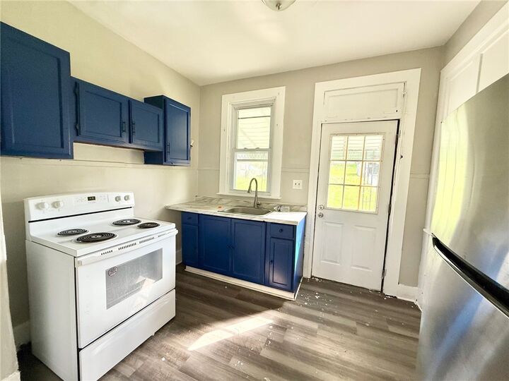 Property Photo: 419 N 4th St PA 15025