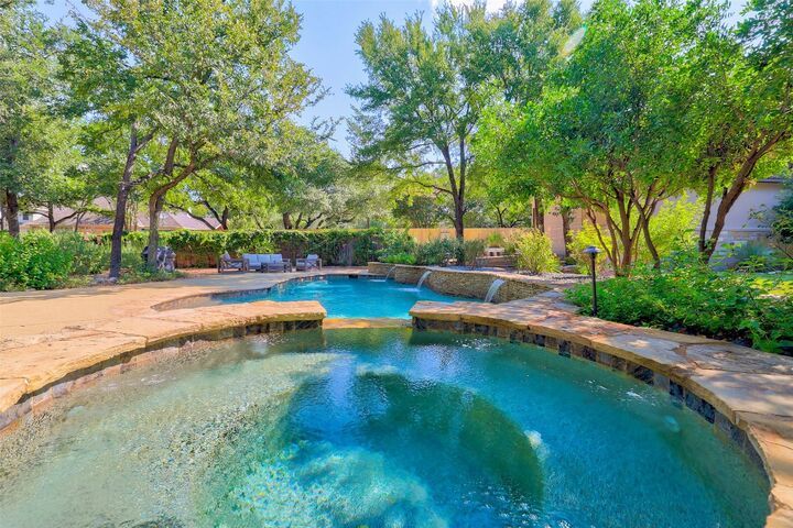 111 Roberts Circle  Georgetown TX 78633 photo