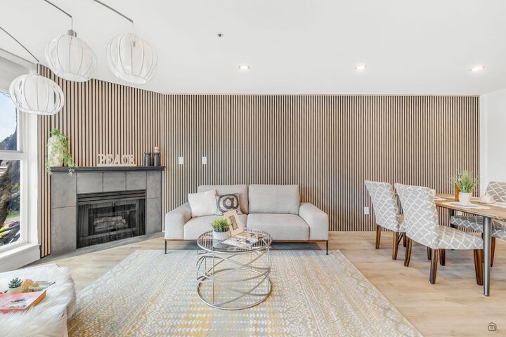 Photo de la propriété:  7700 Gilbert Road 205  BC V7C 3W2 